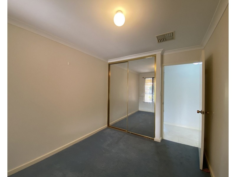 48 Merrifield Circle, Leeming WA 6149