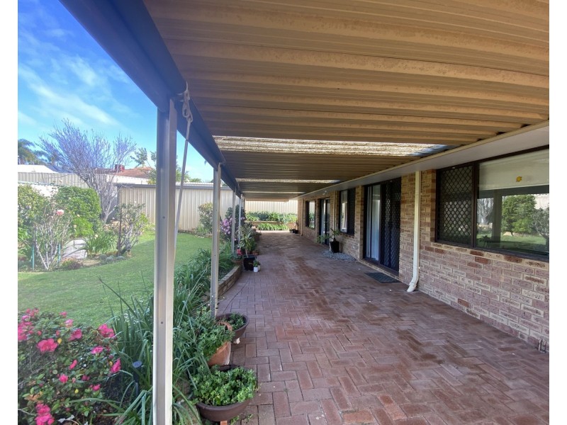 48 Merrifield Circle, Leeming WA 6149