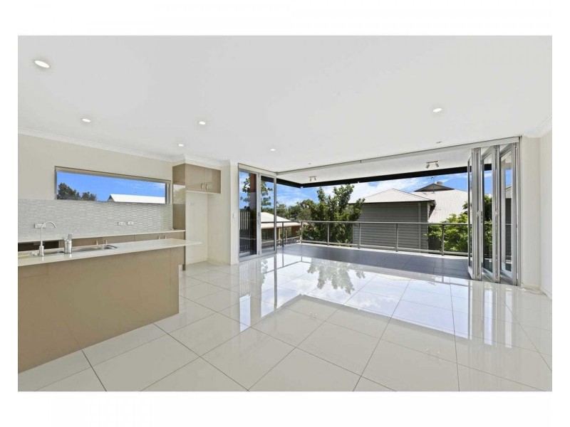 2/53 Douglas Street, Greenslopes QLD 4120