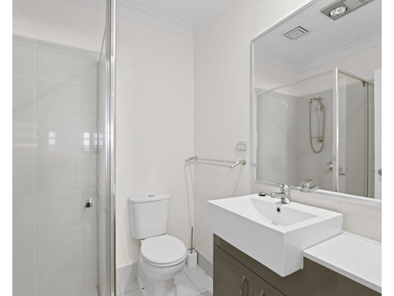 2/53 Douglas Street, Greenslopes QLD 4120