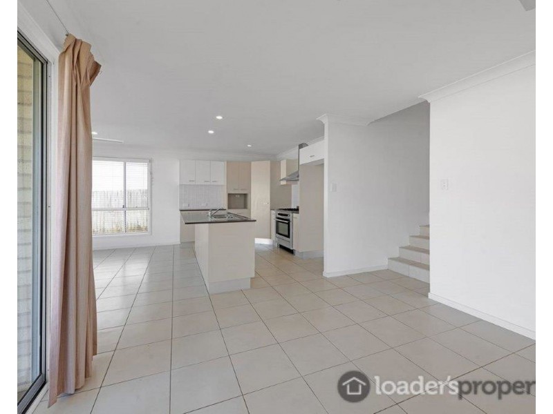 42 Sienna Boulevard, Ashfield QLD 4670