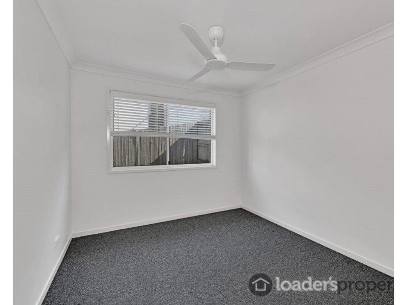 42 Sienna Boulevard, Ashfield QLD 4670