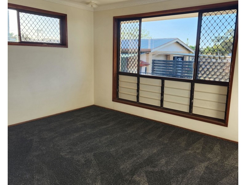 1 Avokahville Avenue, Avoca QLD 4670