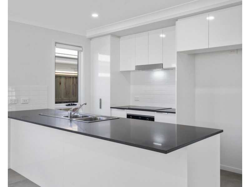 42 Woodhaven Street, Burpengary QLD 4505