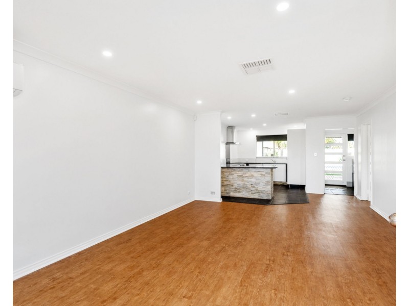 14B Young Street, Gosnells WA 6110