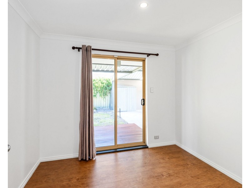 14B Young Street, Gosnells WA 6110