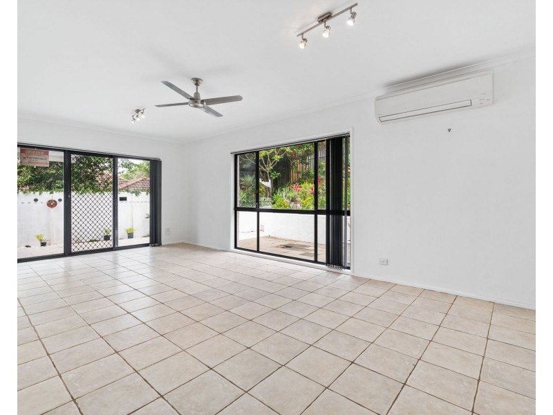 17 Nandi Terrace, Pacific Pines QLD 4211