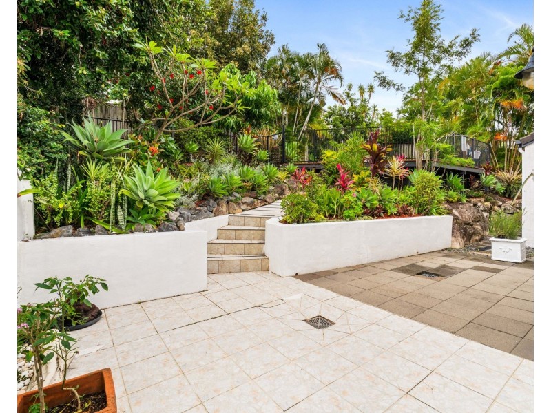 17 Nandi Terrace, Pacific Pines QLD 4211