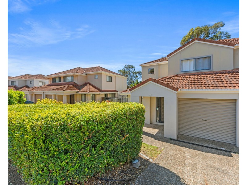 33/1 Hervey Street, Pacific Pines QLD 4211