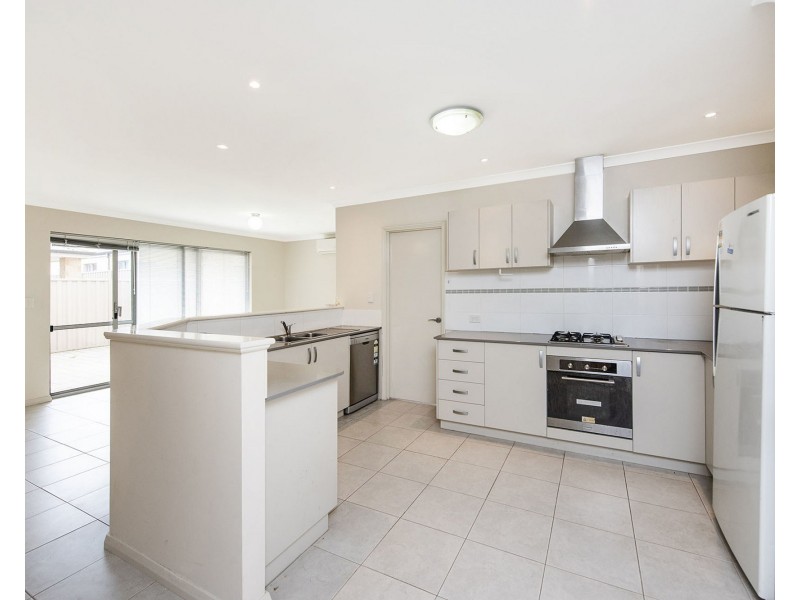 7/201 Boardman Road, Canning Vale WA 6155