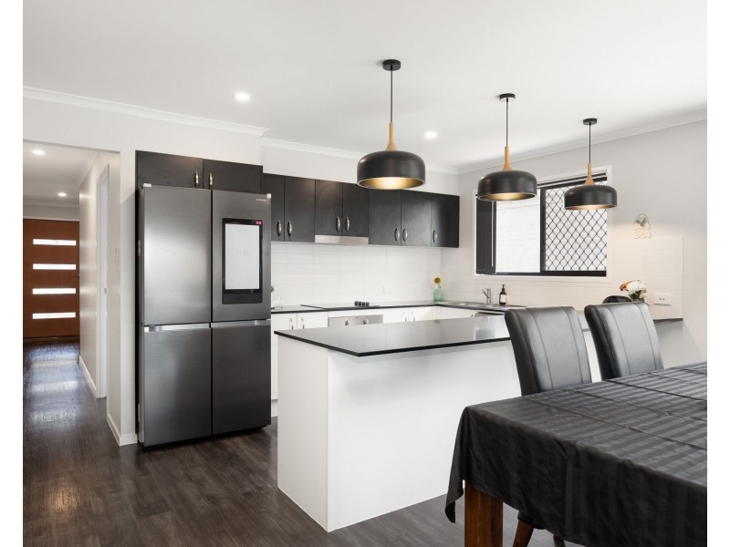 70 Creekview Court, Lawnton QLD 4501