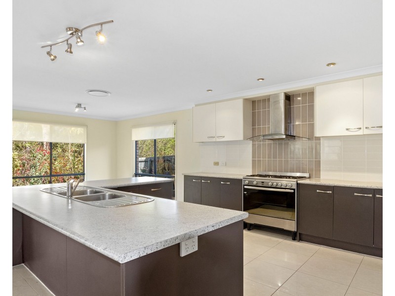 33 Drovers Place, Sumner QLD 4074