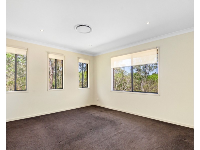 33 Drovers Place, Sumner QLD 4074