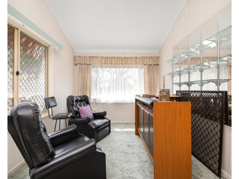 6 Voltaire Crescent, Petrie QLD 4502