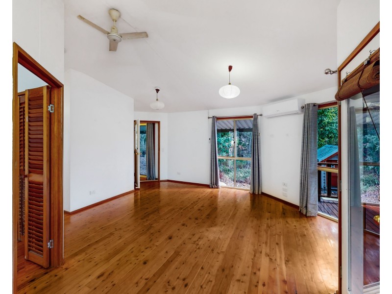 591 Stanmore Road, Luscombe QLD 4207