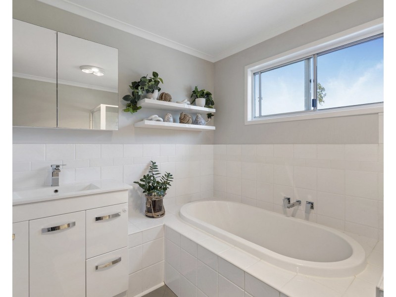 16 Billiard Street, Bracken Ridge QLD 4017