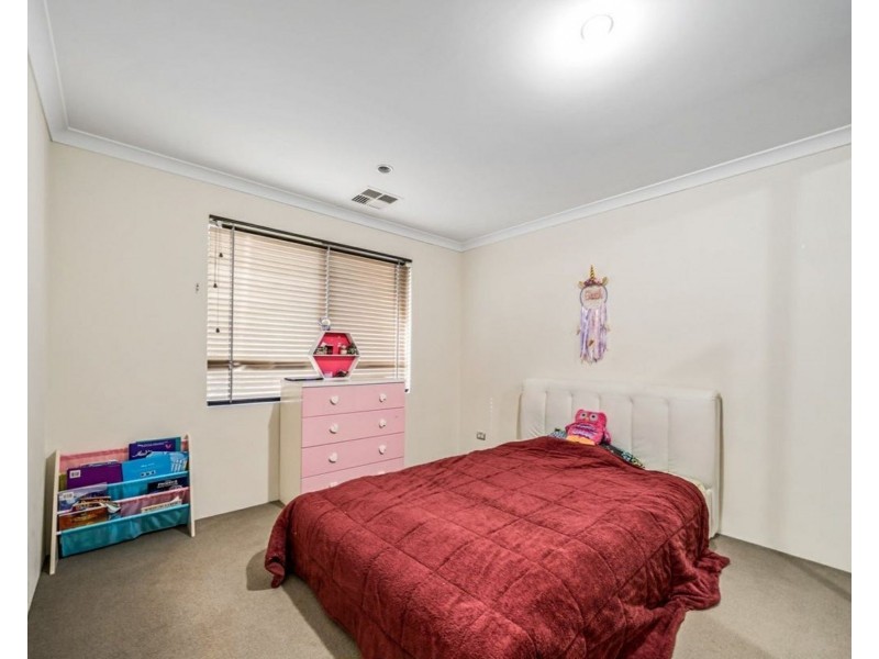 4 Altea way, Alkimos WA 6038