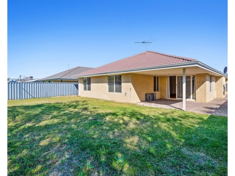 13 Correa Way, Baldivis WA 6171
