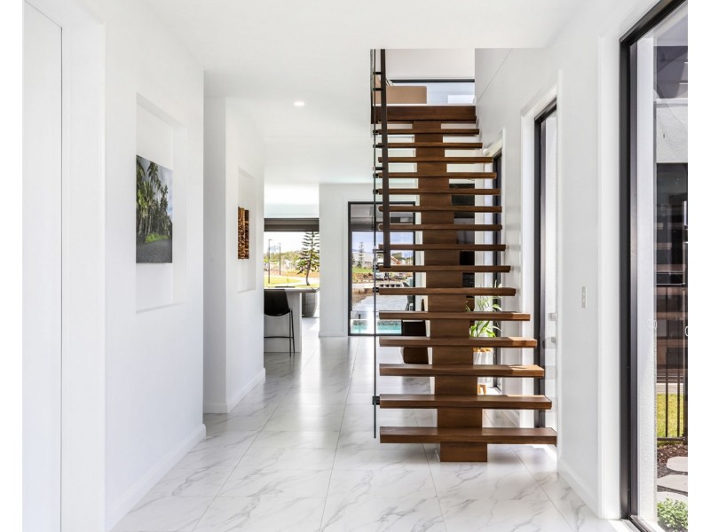 74 Marina View Drive, Pelican Waters QLD 4551