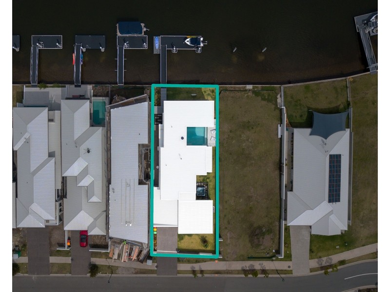 74 Marina View Drive, Pelican Waters QLD 4551