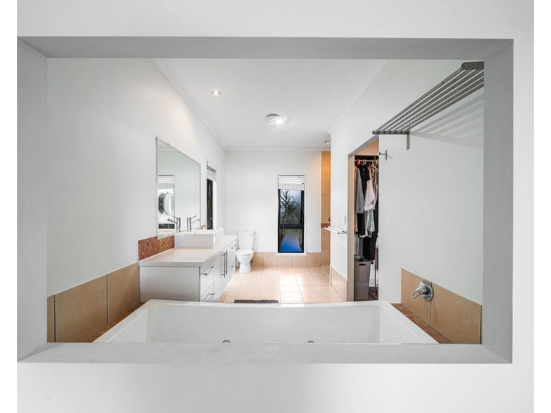 113-115 Windsor Road, Burnside QLD 4560