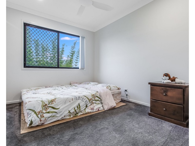 5 Palmeri Street, Caboolture QLD 4510
