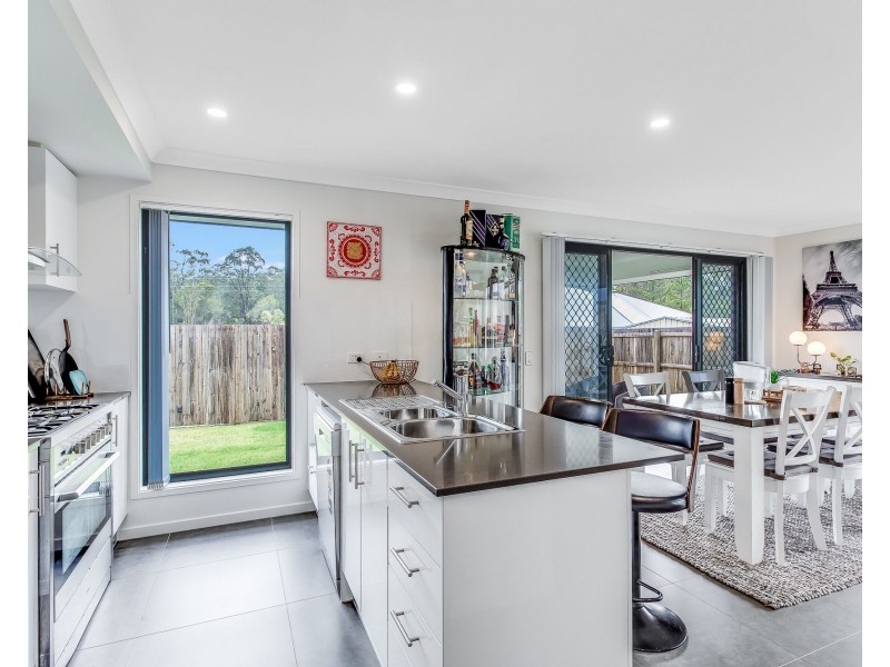 5 Palmeri Street, Caboolture QLD 4510