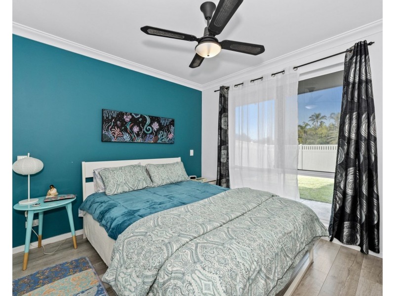 57 Warnbro Sound Avenue, Warnbro WA 6169