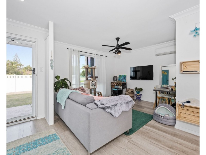 57 Warnbro Sound Avenue, Warnbro WA 6169