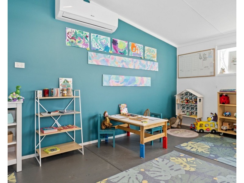 57 Warnbro Sound Avenue, Warnbro WA 6169