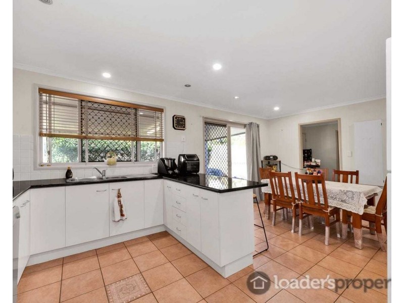 16 Reynella Drive, Avoca QLD 4670