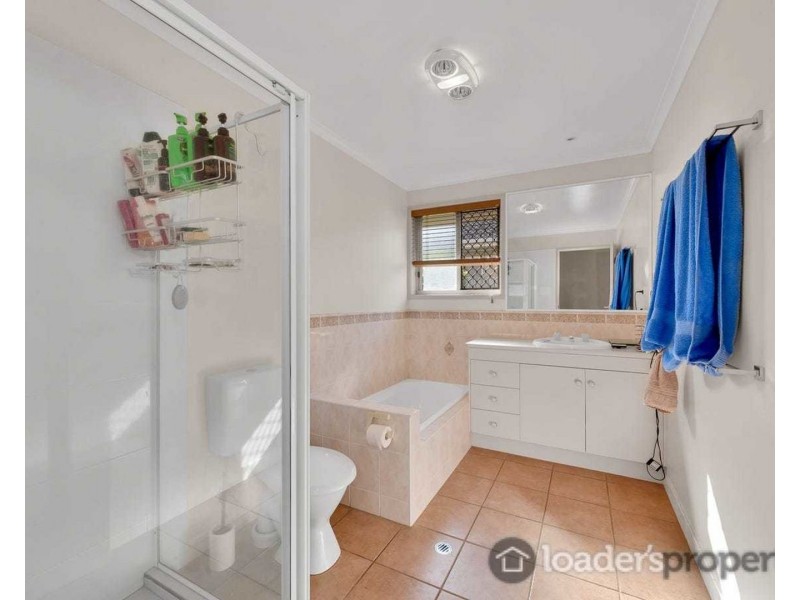 16 Reynella Drive, Avoca QLD 4670