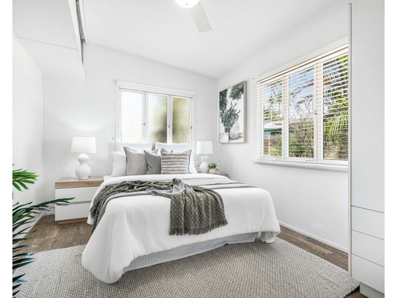 22 Bird Street, Manly QLD 4179