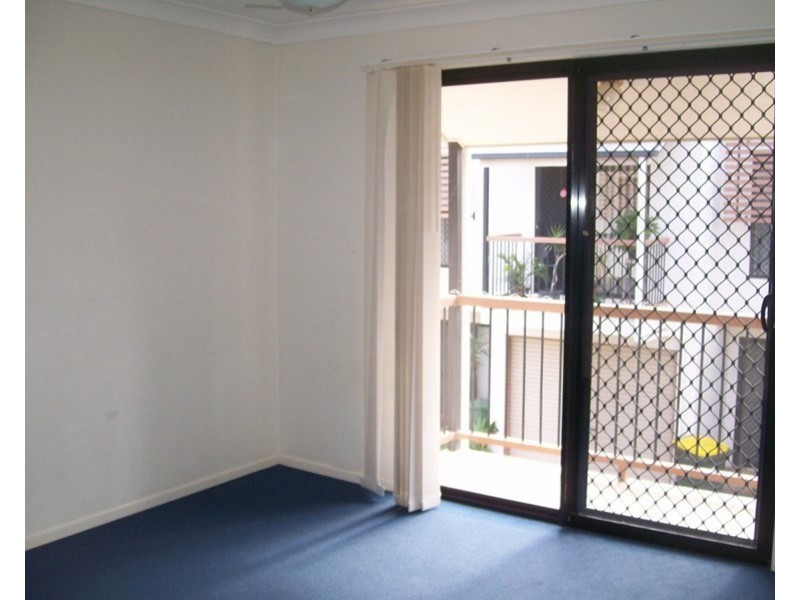 5/17 Lower King Street, Caboolture QLD 4510