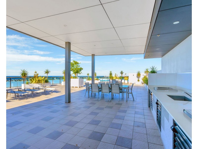 2803/5 Harbour Side Court, Biggera Waters QLD 4216