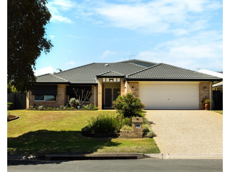 18 Trecarne Street, Bridgeman Downs QLD 4035