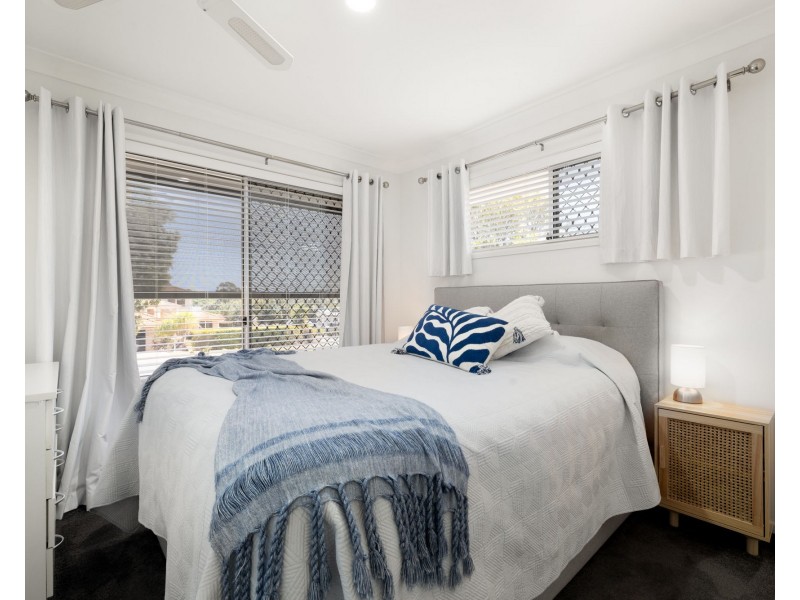 18 Trecarne Street, Bridgeman Downs QLD 4035