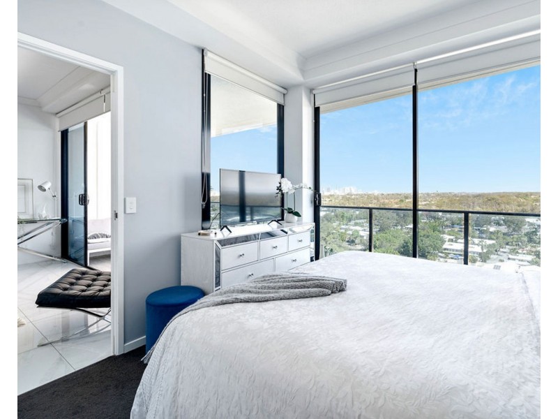 31108/5 Harbour Side Court, Biggera Waters QLD 4216