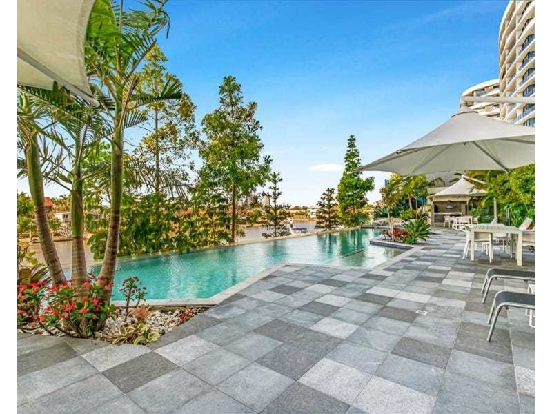 31108/5 Harbour Side Court, Biggera Waters QLD 4216