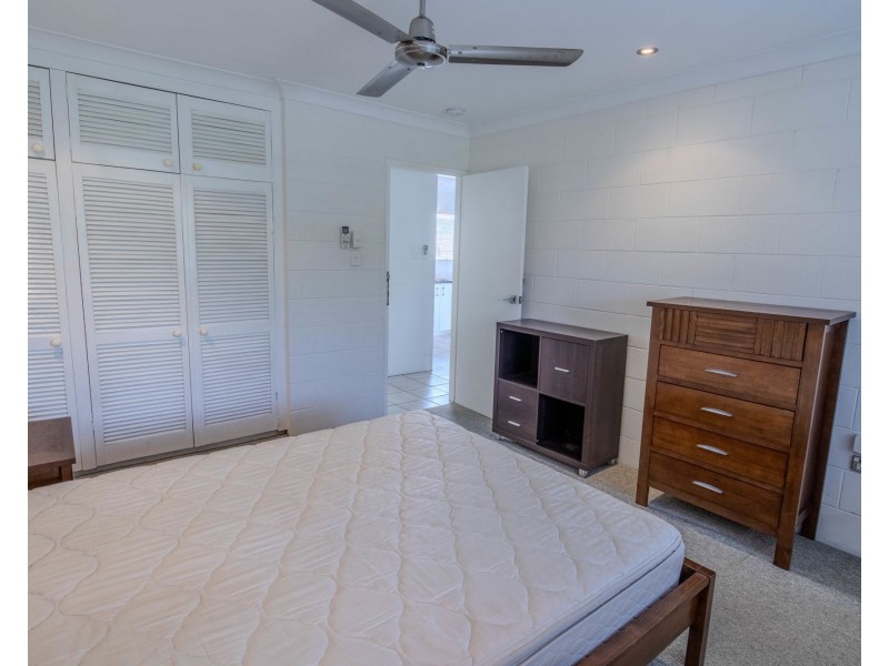 6/122 Greenslopes Street, Edge Hill QLD 4870