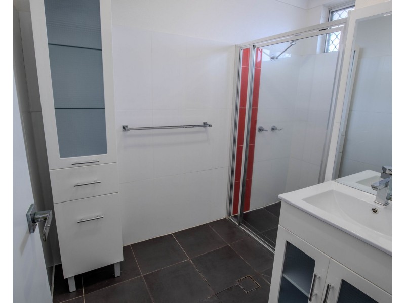 6/122 Greenslopes Street, Edge Hill QLD 4870