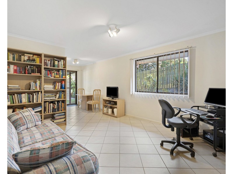 6 Bronwyn Street, Bracken Ridge QLD 4017