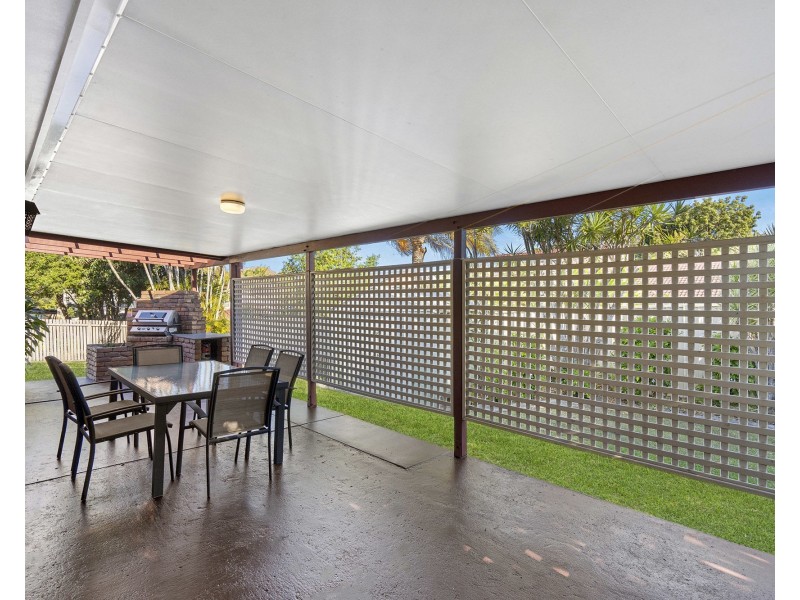 6 Bronwyn Street, Bracken Ridge QLD 4017