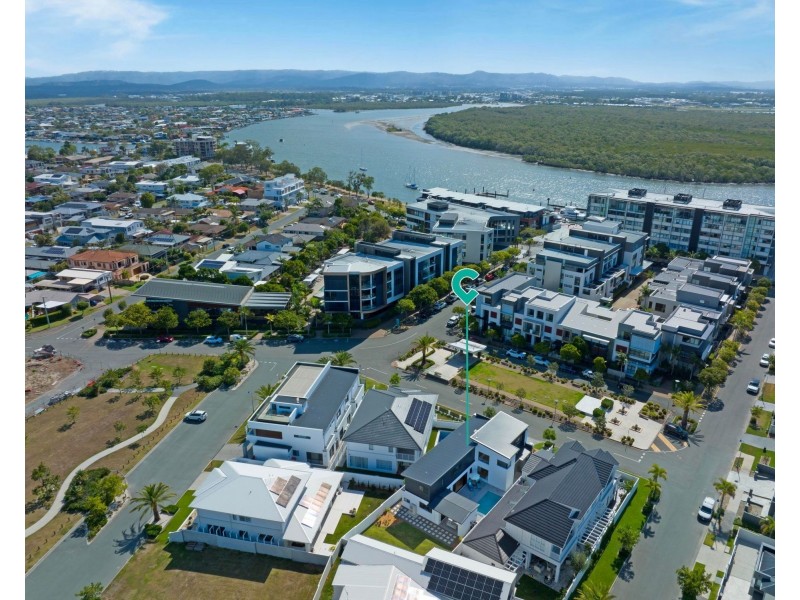 21 Salacia Drive, Paradise Point QLD 4216