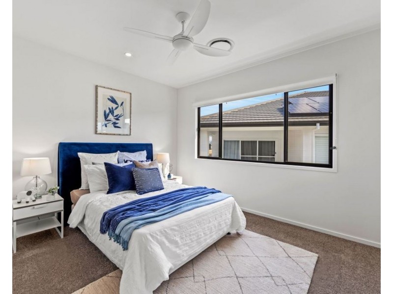 21 Salacia Drive, Paradise Point QLD 4216