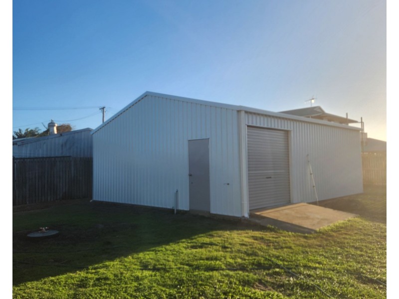 5 Neill Street, Burnett Heads QLD 4670