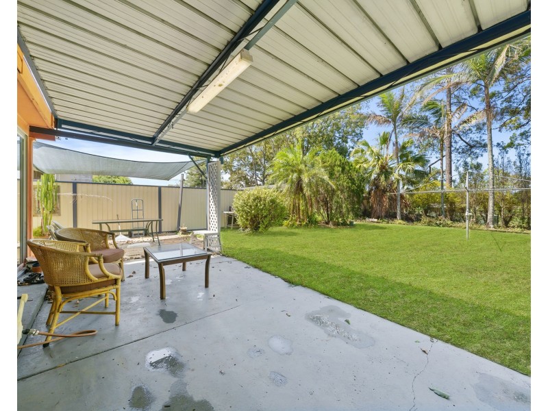 15 Shakespeare Parade, Strathpine QLD 4500