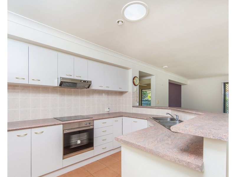 8 COOPER PLACE, Carseldine QLD 4034