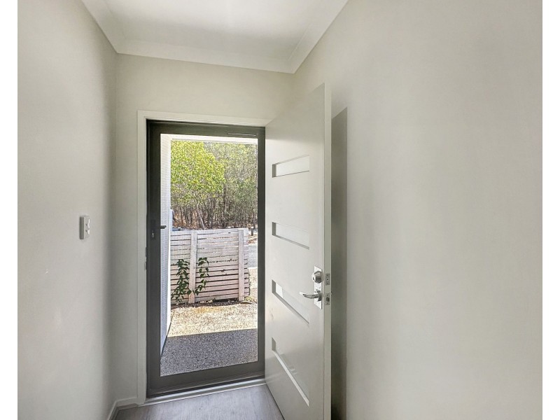 12 Tempera Place, Yarrabilba QLD 4207