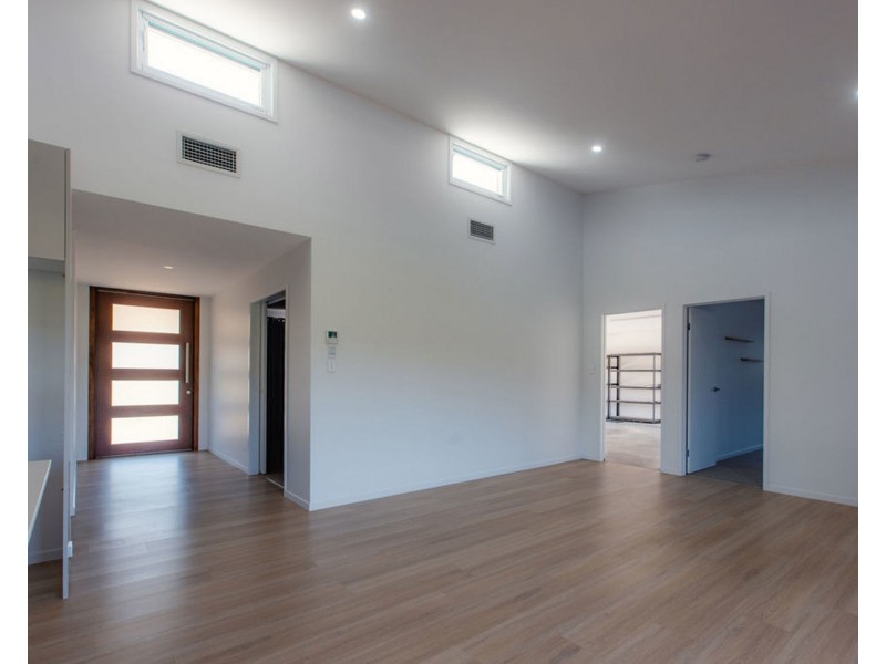 3 Lorikeet Place, Burnside QLD 4560